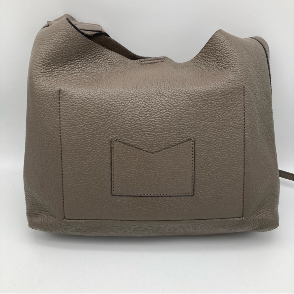 Michael Kors Junie Medium Pebbled Leather Shoulder Bag in Mushroom - Picture 5 of 10